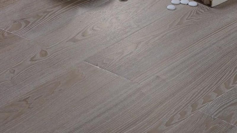 三层实木地板：如何甄别正规批发公司**